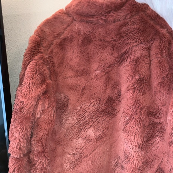 Patagonia Faux Fur Zip Up - Picture 4 of 4